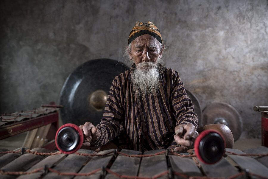 Balinese gamelan ensemble performing