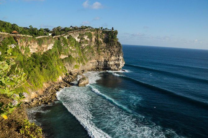 2-Day Private Sightseeing Tour of Bali with Hotel Pickup - Day Two Starts at Taman Ayun: Royal Grounds with a Garden Setting