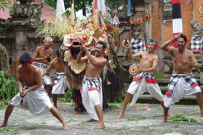 2 Days Best of Bali Famous Tour Packages - Day 1 deeper meaning: crafts, temples, and why the order matters