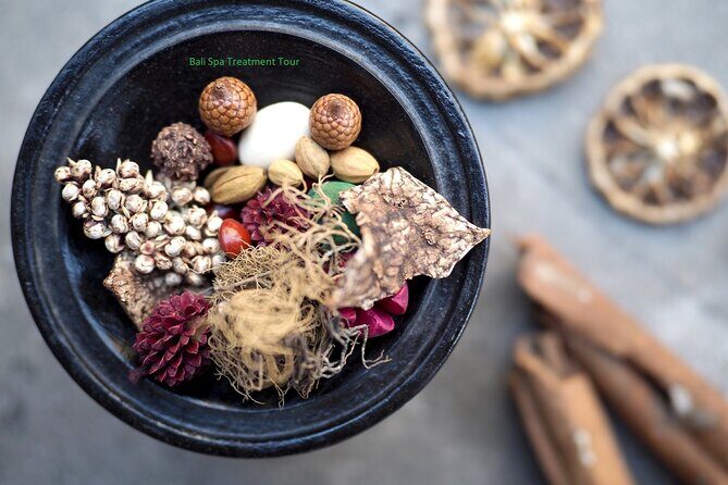 2 hours Bali Lulur Massage & Spa Treatment Including Transfers - Arrival flow: welcome drink, locker setup, and that first foot wash