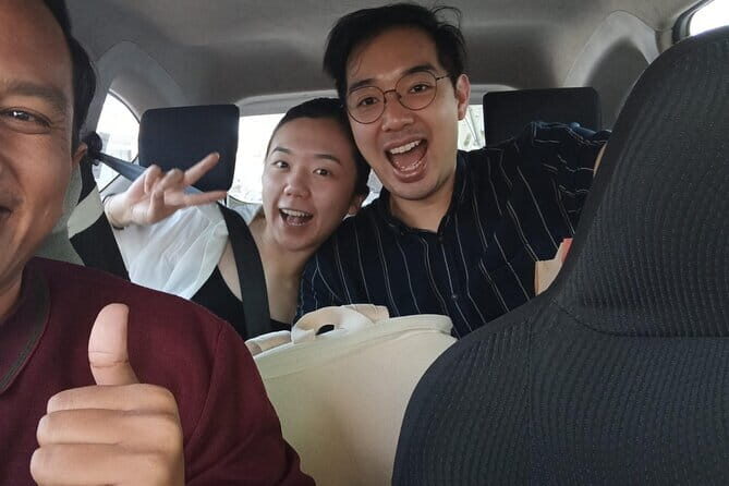 Airport Transfer Bali - In the Car: What AC and Bottled Water Change on Day One