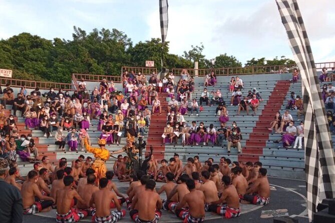 All Inclusive Kecak Dance and Uluwatu Temple Admission Ticket - The Temple Walk Before the Show: Clifftop Views and Reality Checks