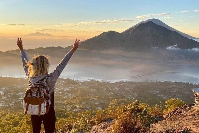 All Inclusive Mount Batur Sunrise Hike With Hotspring - Stop 1: Mount Batur Sunrise Hike (From Dark Trail to Gold Horizon)