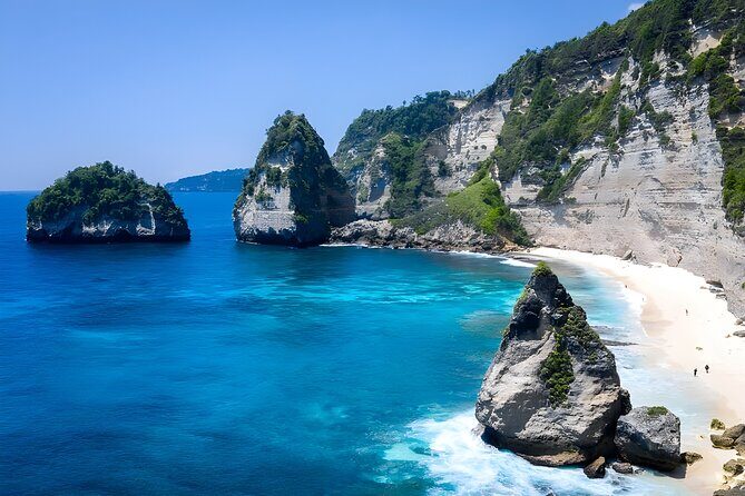 All inclusive Two Days and One Night on Nusa Penida Island - Day 1: Broken Beach to Crystal Bay, With Big-View Rocks on the Menu