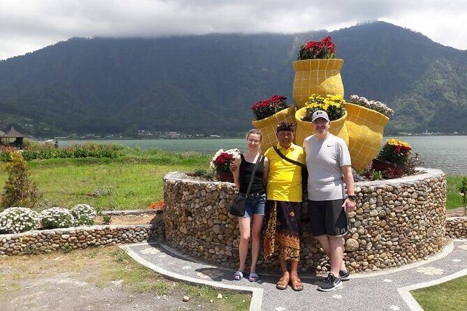 Ancient Temples and Jatiluwih Rice Terrace Private Tour - Jatiluwih rice terraces at Pacung: the stop you’ll talk about later