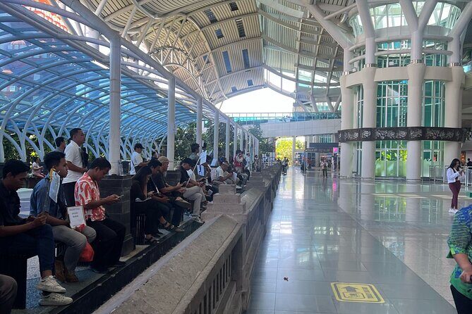 Bali Airport Private Transfers | Welcome Pickups - Booking, Confirmation, and Timing: What to Watch