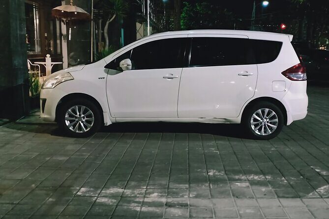 Bali Airport to/from Sanur, Nusa Dua, Jimbaran and Uluwatu - Cars, Cleanliness, and Comfort (Air-Con Included)