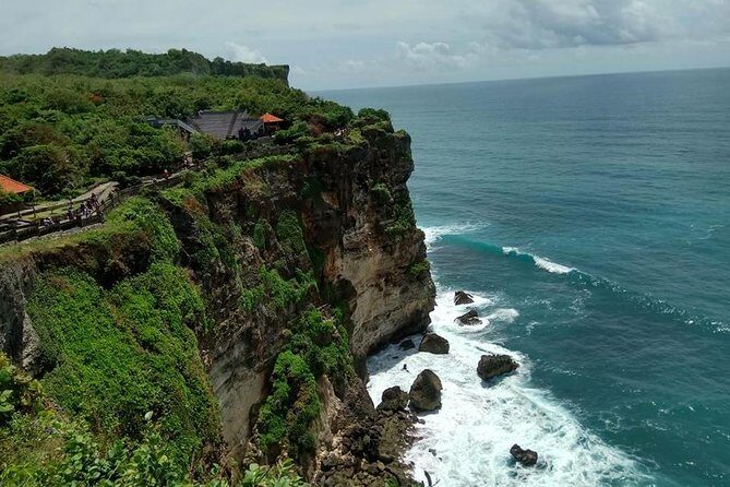 Bali Beaches Hopping - Uluwatu Temple - Why this Bali beach hop makes sense (even with a long drive)