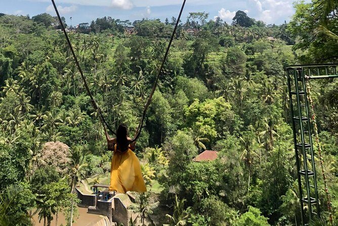 Bali Beautiful Insta with Real Bali Swing - Ulun Danu Beratan Temple: floating-shrine vibes plus gardens around the lake