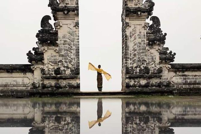 Bali best instagrammable sport tour - Tirta Gangga Water Garden: koi, statues, and royal-pool vibes