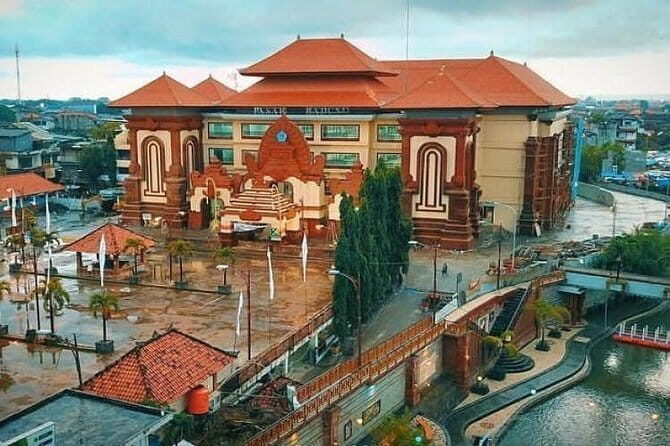 Bali Car-Charter: Half Day Denpasar City Tour - The quick art-center stop you’ll pass on the way