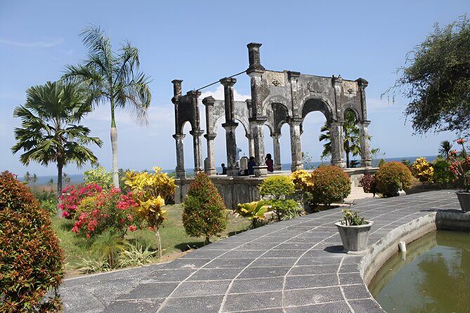 Bali Car-Charter: The Gates of Heaven Bali Tour - Lunch that fits you: Indonesian set menu, or choose your preferences