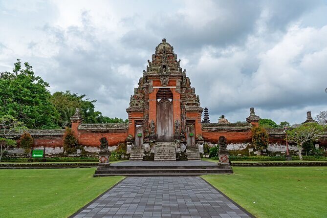 Bali Charm: Full-Day Bedugul and Tanah Lot Tour (UNESCO) - All Inclusive Tickets - Getting there from Ubud: pickup that saves your morning