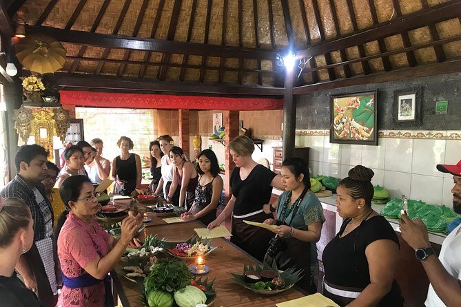 Bali Cooking Class Experience with All Inclusive - Optional Add-Ons: Tirta Empul, Tegallalang, Elephant Cave, or Tegenungan