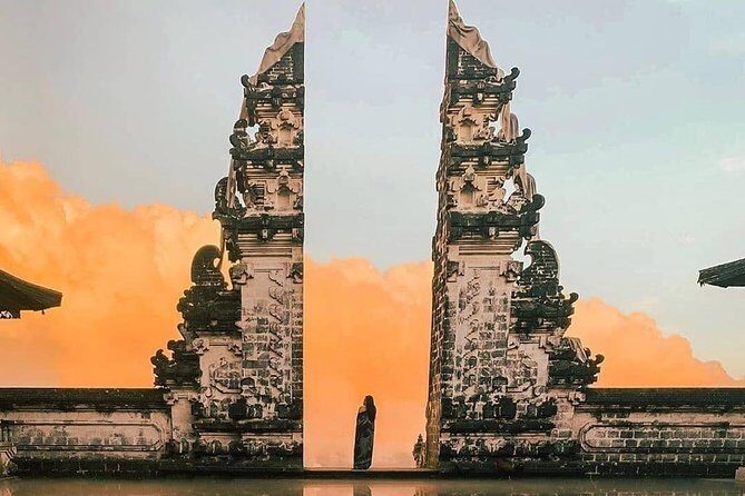 Bali Culture and Choose Your Bali Tour Route in Bali with Bali driver-Free WIFI - Waterfalls and jungle views: Tegenungan and the climb