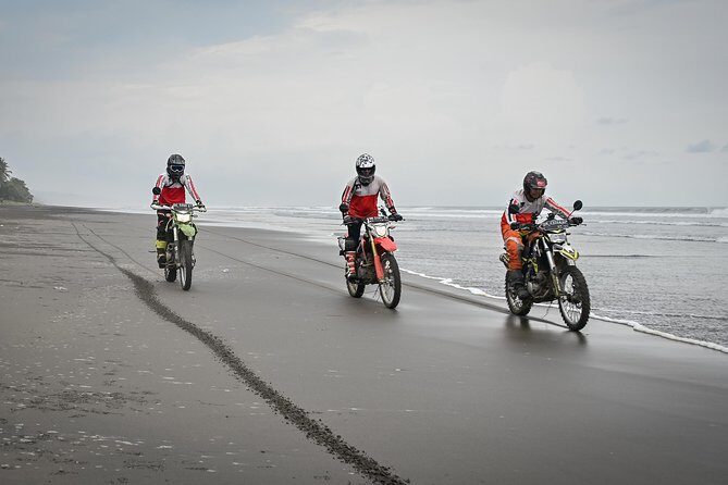 Bali Dirt Bike Adventure - Lunch and snacks: the comfort break that keeps you riding