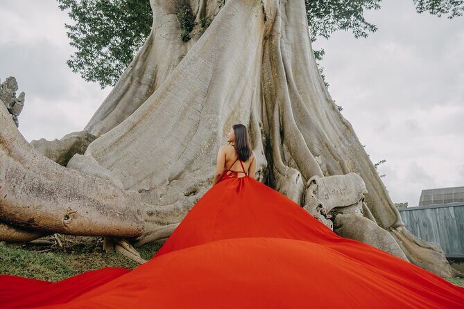 Bali Flying Dress VIP Ubud Photoshoot (Private with Professional Photographer) - Handara Iconic Gate: the big, recognizable Bali photo moment