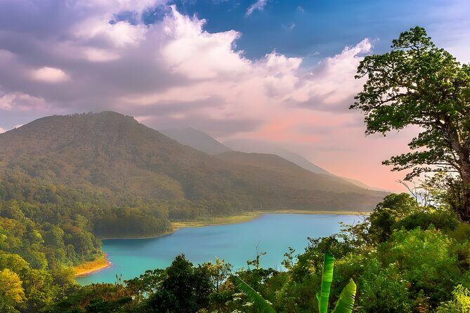 Bali Full-Day Hidden Hills, Twin Waterfalls and Hot Spring Tour - Tamblingan and Buyan lakes: cooler air and calmer pacing