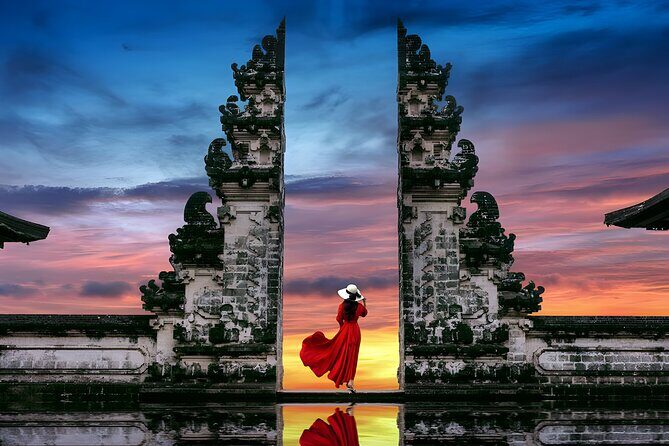 Bali Full-Day The Gate of Heaven Tour by VW Safari Classic Car - Lempuyang Temple: the Gate of Heaven stop that demands a bit of effort
