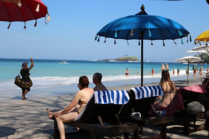 Bali Full-Day The Gate of Heaven Tour by VW Safari Classic Car - The scenic passes between stops: more than just drive time