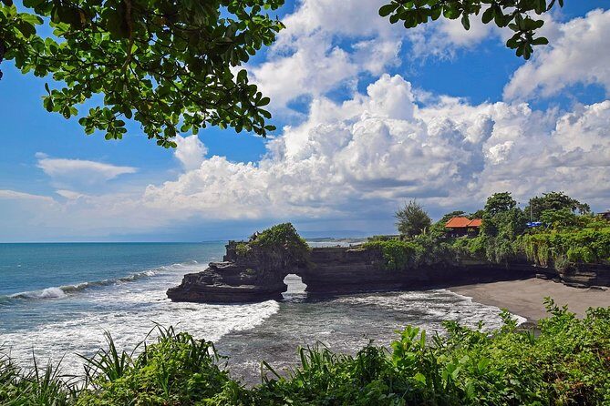 Bali Half Day Tour - Taman Ayun temple, Alas Kedaton,Tanah lot sunset Dinner - Getting Picked Up and Traveling in Air-Conditioned Comfort
