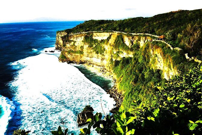 Bali Halfday Tour Uluwatu - Garuda Wisnu Kencana (GWK) Cultural Park: More Than a Photo Stop