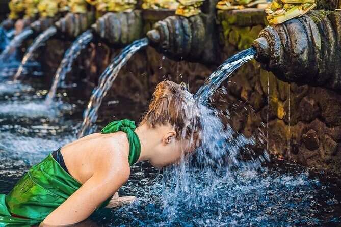 Bali Holy Water Purification and Palm Reading - Tirta Empul purification: what “cleansing” feels like in practice