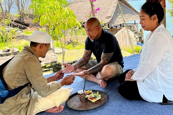 Bali Holy Water Purification and Palm Reading - Palm reading in Kintamani: getting useful guidance (not just entertainment)