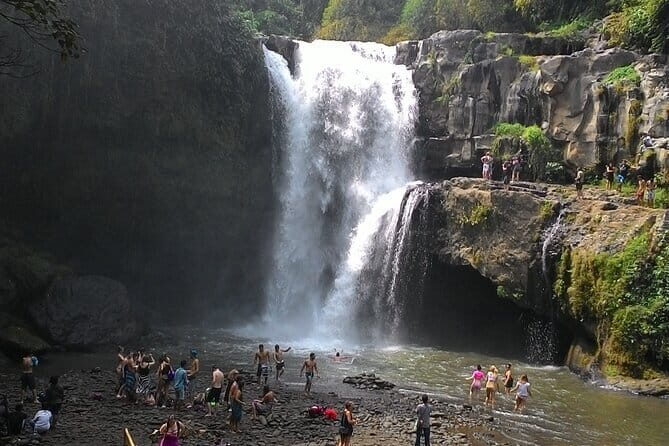 Bali Horse Riding, Waterfall, Rice Terrace, Lunch - All Inclusive - Lunch In Ceking Village: Rice-View Food With A View Plan