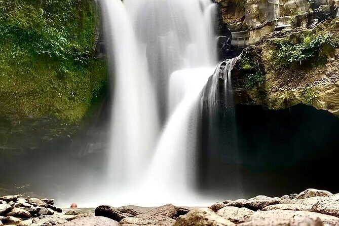 Bali Inclusive Tour: Best Waterfalls Around Ubud Area - Stair-Smart Tips and What to Pack for Getting Wet