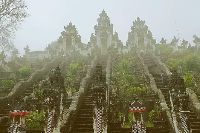 Bali Instagram Tour from Your Hotel (Private & Full-day) - Ubud’s Insta temple moment: Angel’s Billabong and swing-style stops