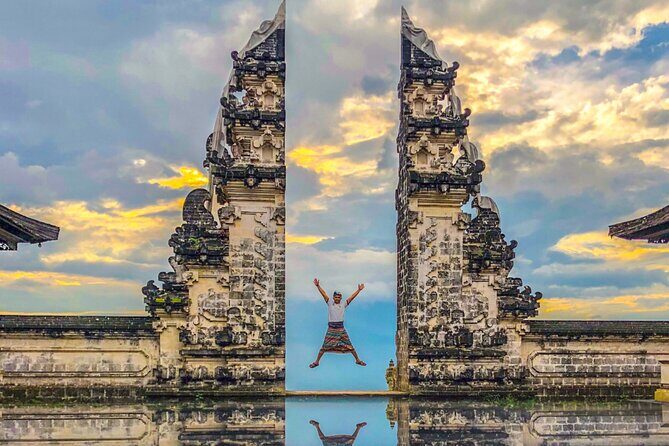 Bali Instagram Tour: Gate of Heaven, Swing and Waterfall Day Tour - Tukad Cepung cave waterfall: the wet, unique part of the day