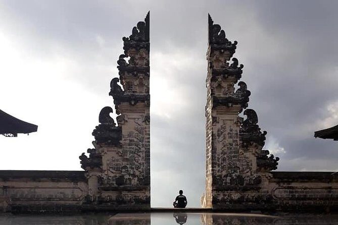Bali Instagram Tour : Heaven Gate Tour - Tirta Gangga - Tukad Cepung Waterfalls - The 7:30am start and how to use your morning well