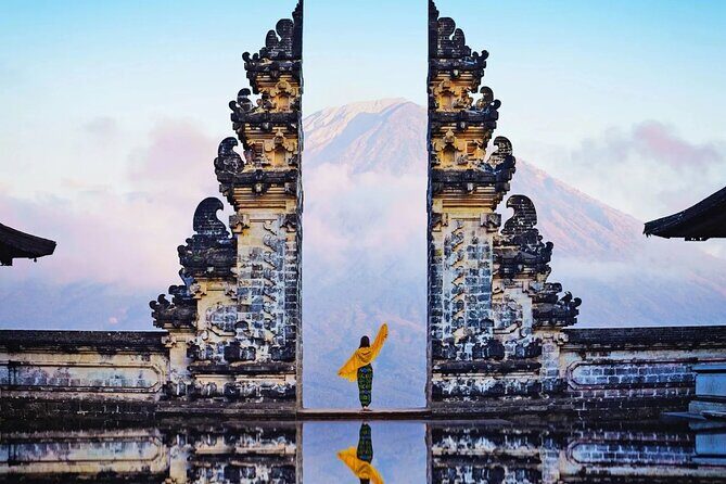 ️ Bali Instagram Tour: The Most Famous Spots (Private & All-Inclusive) - Tirta Gangga: royal water palace gardens near Ababi