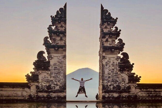 Bali Instagram Tour: The Most Popular Spots ( Private All-Inclusive ) - Private photo-routing beats Bali traffic chaos