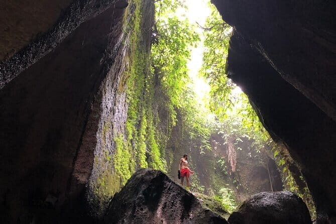 BALI INSTAGRAM TOURS; Heaven Gate, Tirta Gangga, Tukad Cepung waterfall - Comfort Tips for a 7–8 Hour Photo Day