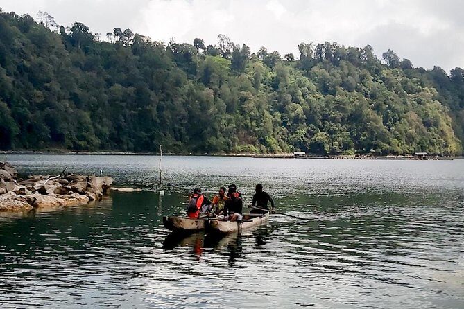 Bali Jungle Trekking and Lake Canoeing Tour - Getting to North Bali: A/C private ride and a max of 10