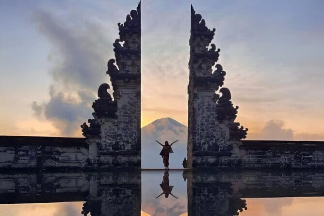 Bali: Lempuyang Temple, Waterfall & Rice Terrace Private Tour - Key highlights at a glance