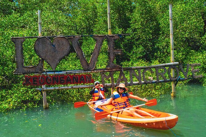 Bali Mangrove Canoeing Tour - The Canoe Paddling Part: Smooth Water and an Easy Rhythm