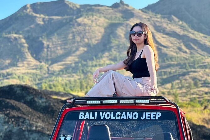 Bali: Mount Batur Jeep Sunrise & Hot Springs - All Inclusive - 4WD Sunrise at Mount Batur: short hike, big payoff