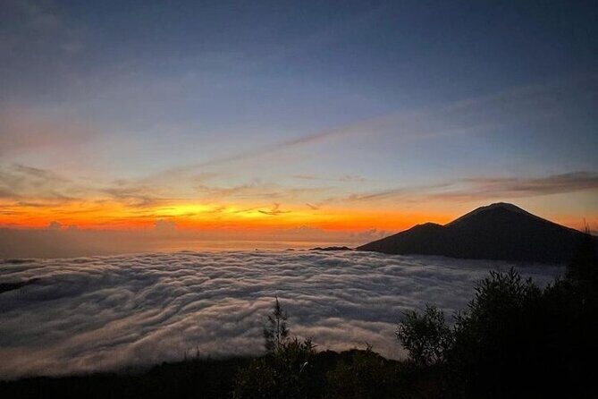 Bali Mount Batur Sunrise Hike and Natural Hot Spring - Breakfast on the mountain: simple, practical fuel