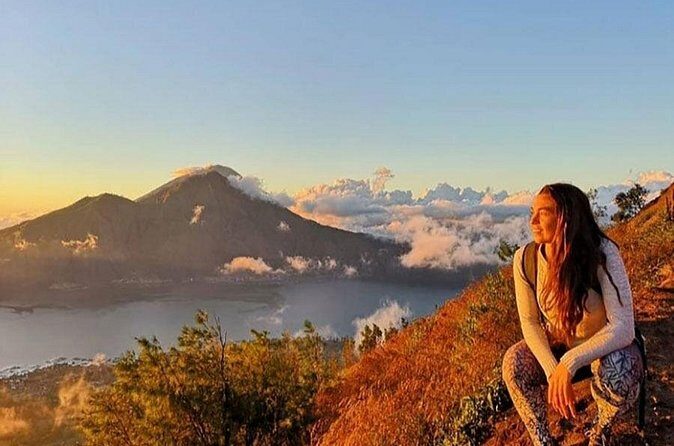 Bali: Mount Batur Trekking for Best Sunrise Adventure - The breakfast stop: bread, steamed eggs, and a sensible reset