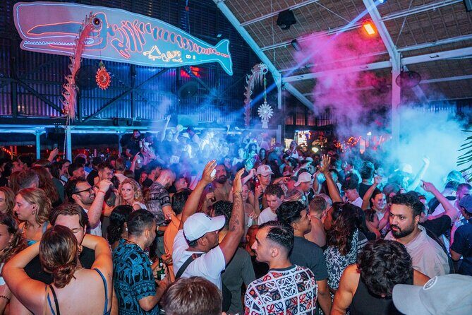 Bali Nightlife Tour: Seminyak & Canggu Bars, Clubs with Transport - Stop 4: FINNS Beach Club for the Pool-Party Volume
