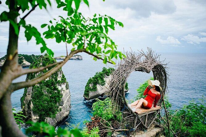 Bali-Nusa Penida. East Part. Private car. All-inclusive - Private car pace on Nusa Penida: why it’s worth paying for