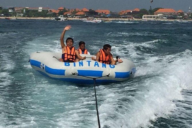 Bali Parasailing Adventure,Banana Boat,Jet Ski and Donut Boat with Transfers - Jet lag-proof safety and staff behavior: what to look for on arrival