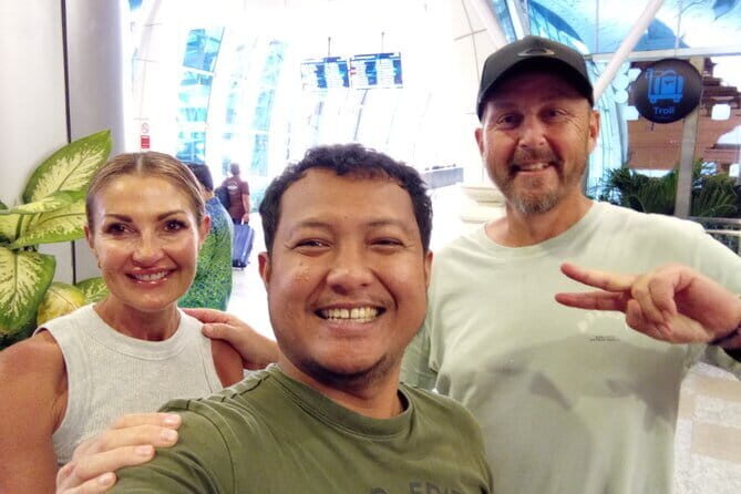 Bali Private Airport Pickup – Exclusive Arrival Transfer - Your Driver, the Vehicle, and the Little Comforts (AC, Wi-Fi, Welcome Drink)