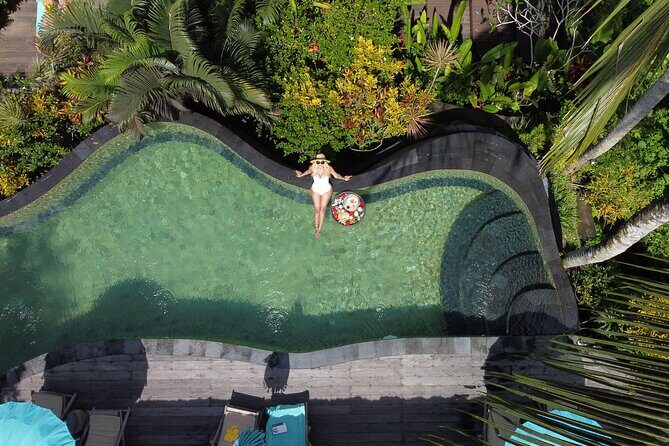 Bali Private Photographer & Drone - Costs that can surprise you: entrance fees and swing dress