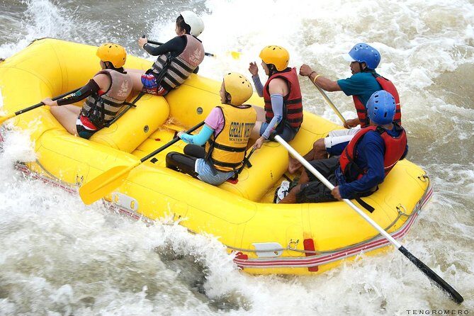 Bali Rafting Ubud with Lunch - Meeting point at Kedewatan and the walk down