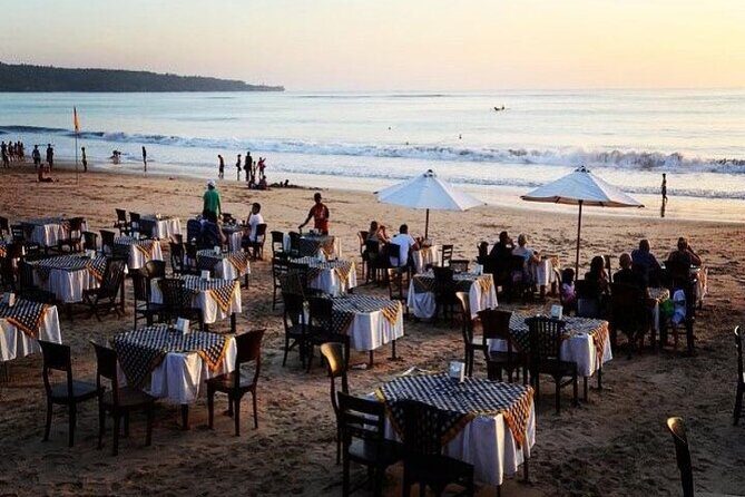 Bali Romantic Seafood Dinner under sunset jimbaran Beach - Who should book this Jimbaran sunset seafood dinner