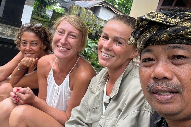 Bali Samanic Healing Purification Natural - Mengening Temple and spring-water purification: where the cleansing happens